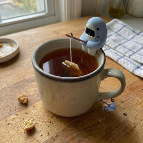 Chill Shark Tea Bag Holder