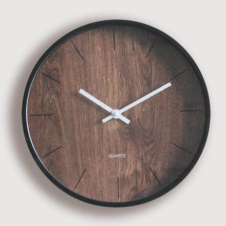 Simple Wood Vintage Design Wall Clock